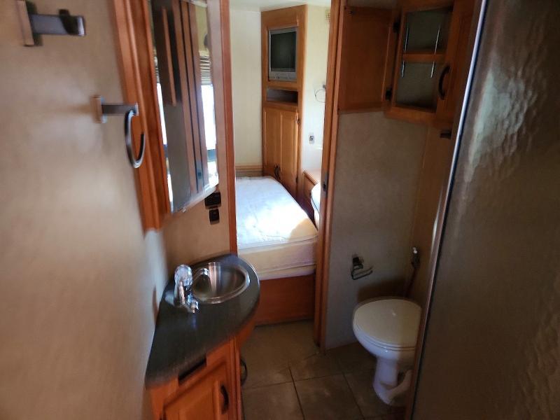 2008 Winnebago Motorhome