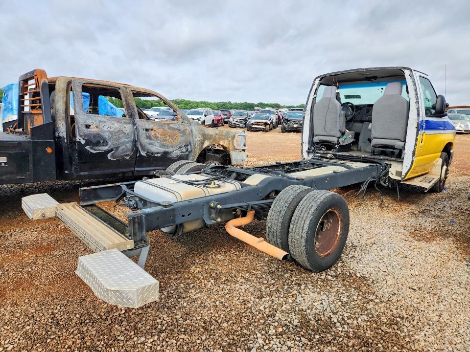 2018 Ford Econoline E450 Super Duty Cutaway Van
