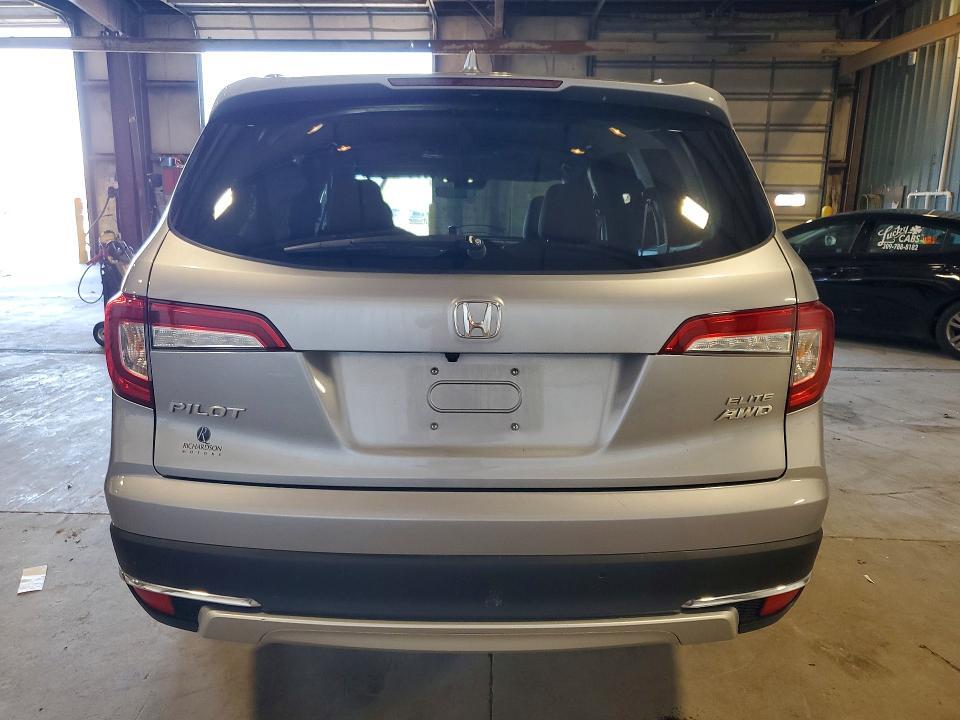 2022 Honda Pilot Elite