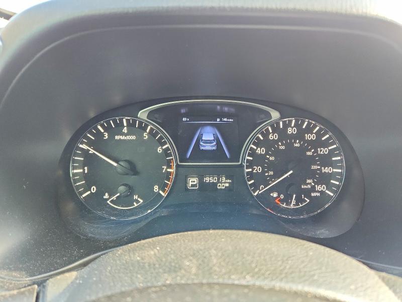 2015 Nissan Pathfinder sv