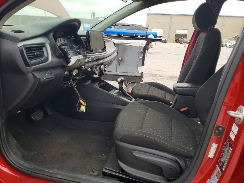 2021 KIA Rio s