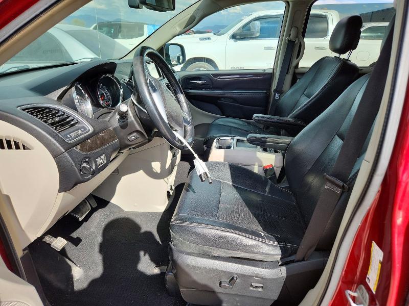 2013 Chrysler Town & Country Touring l