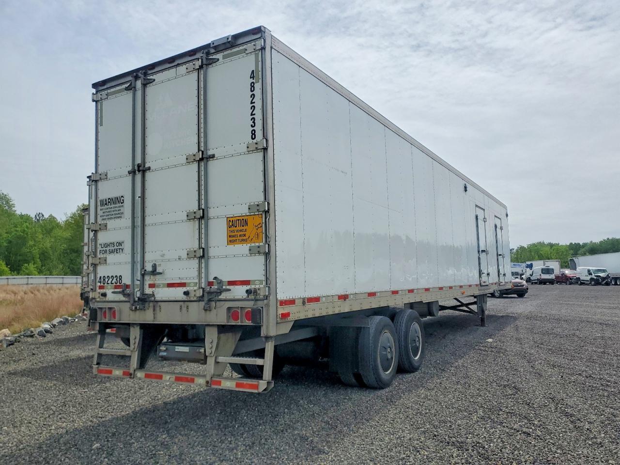 2015 Utility VS2RA DRY Van Trailer