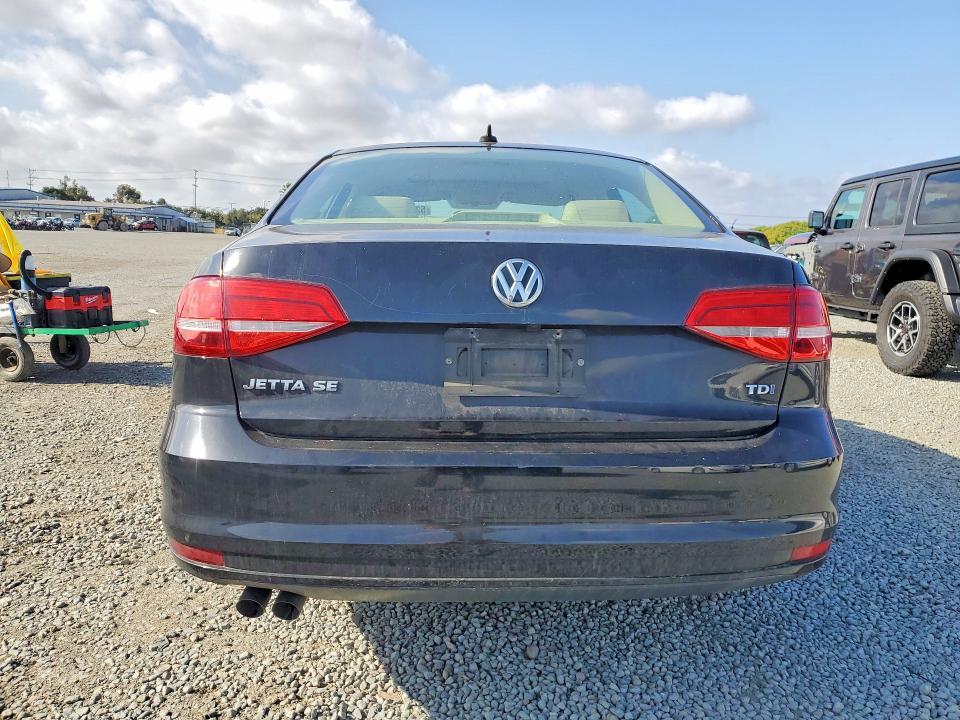 2015 Volkswagen Jetta tdi