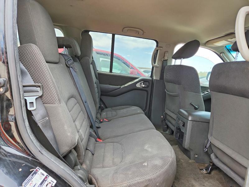 2012 Nissan Pathfinder s