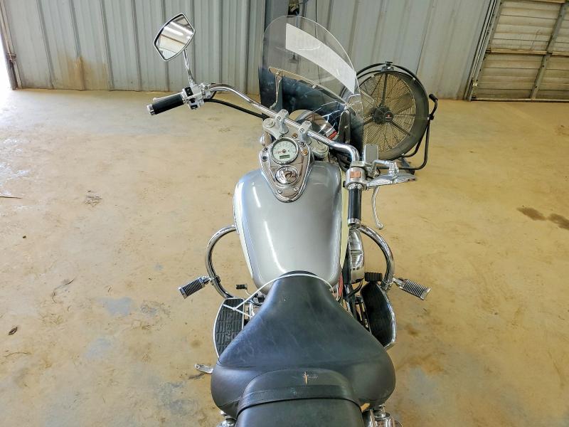 2001 Honda VT750 CD2
