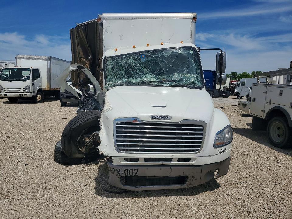 2015 Freightliner Business Class M2 BOX Truck