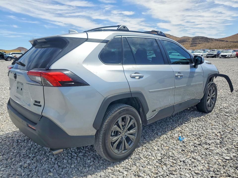 2024 Toyota Rav4 xle Premium