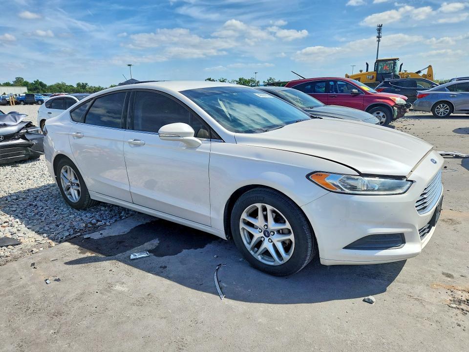 2014 Ford Fusion se