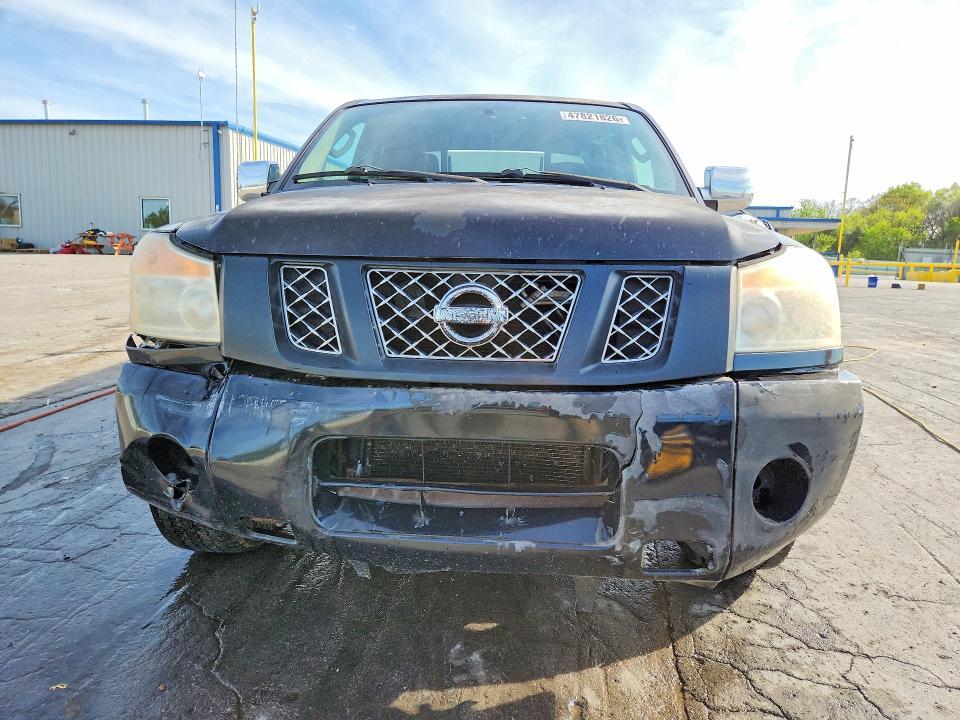 2011 Nissan Titan S