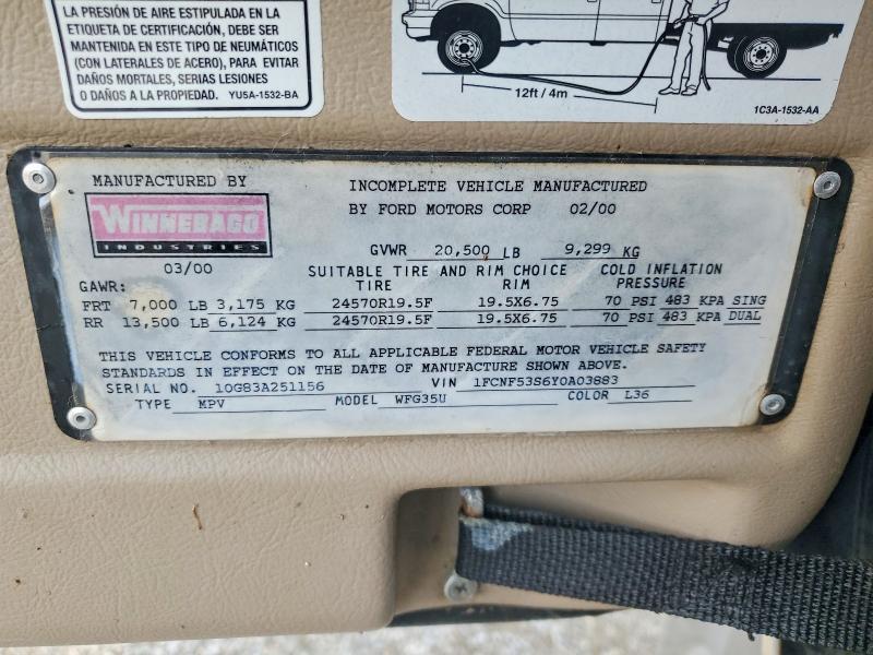 2000 Ford 2000 Adventure RV