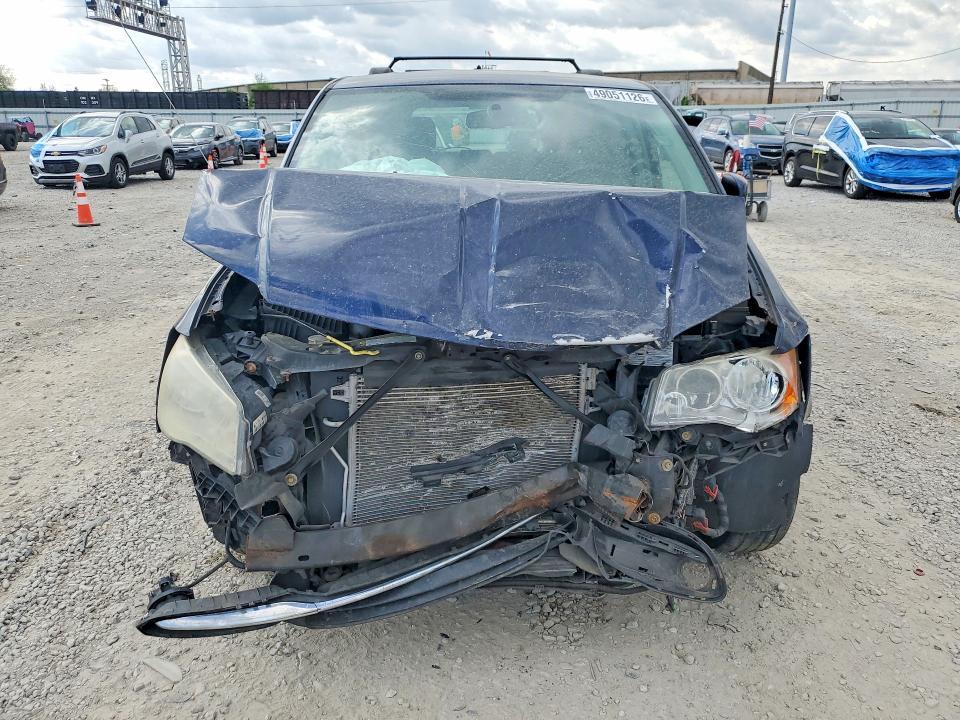 2012 Chrysler Town & Country Touring