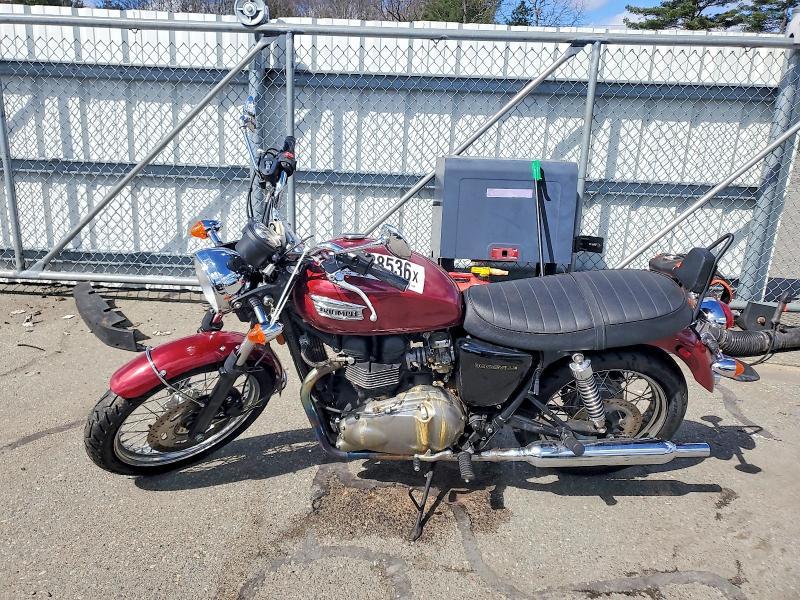 2011 Trum Bonneville