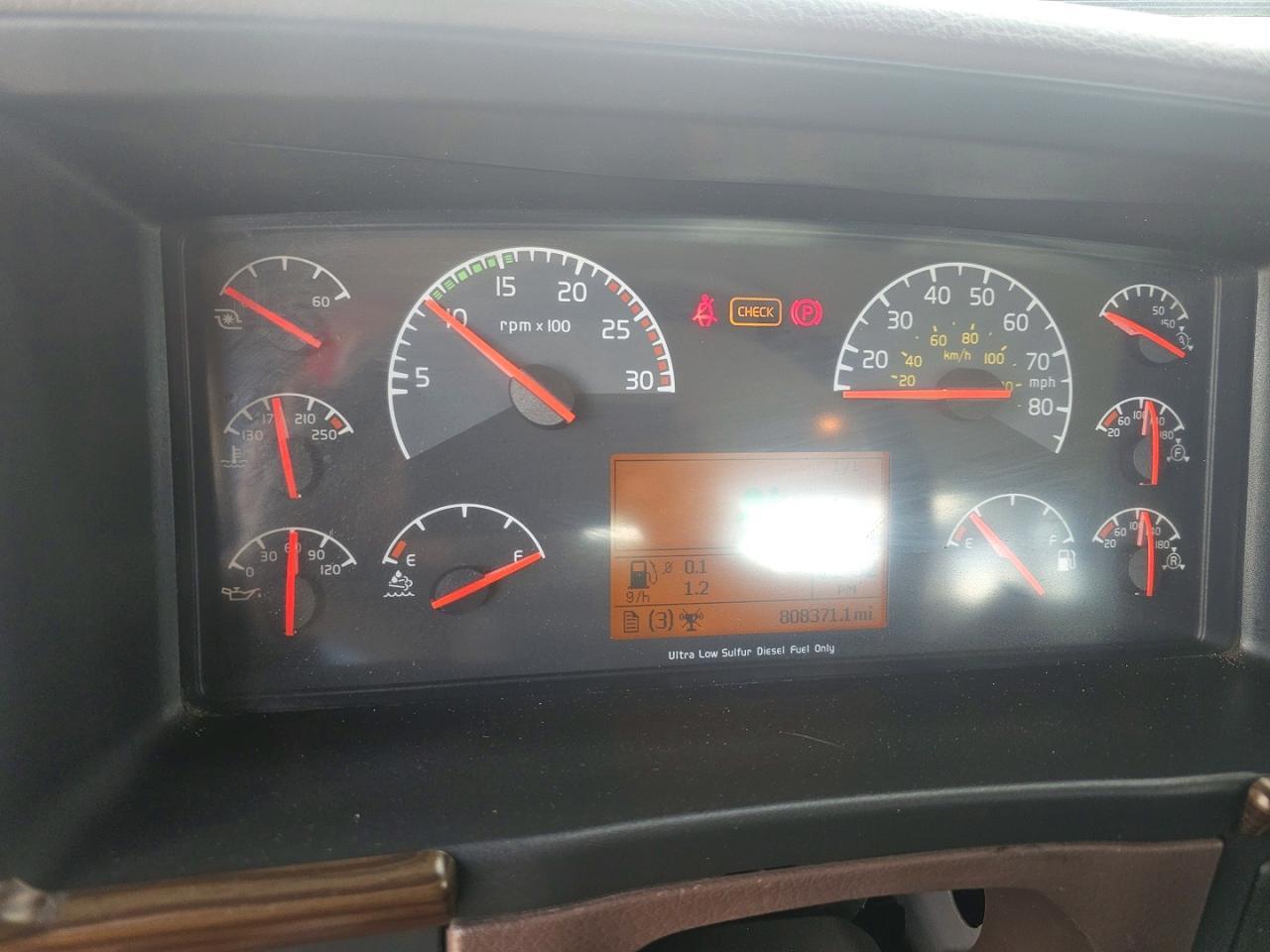 2014 Volv VAH