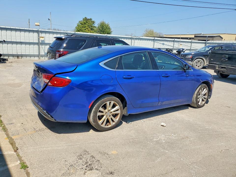 2015 Chrysler 200 4D ltd