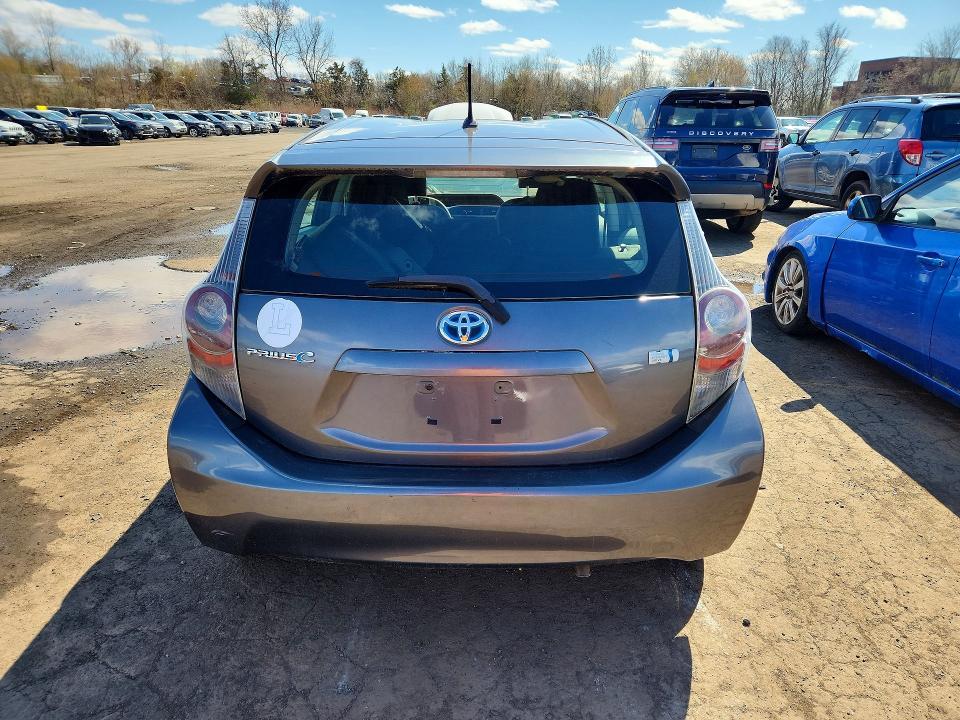 2013 Toyota Prius c two