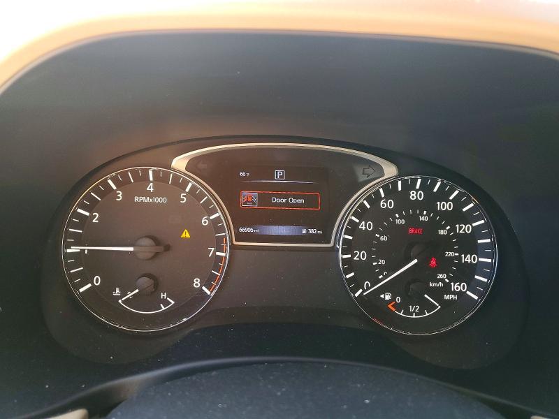 2017 Nissan Pathfinder sv