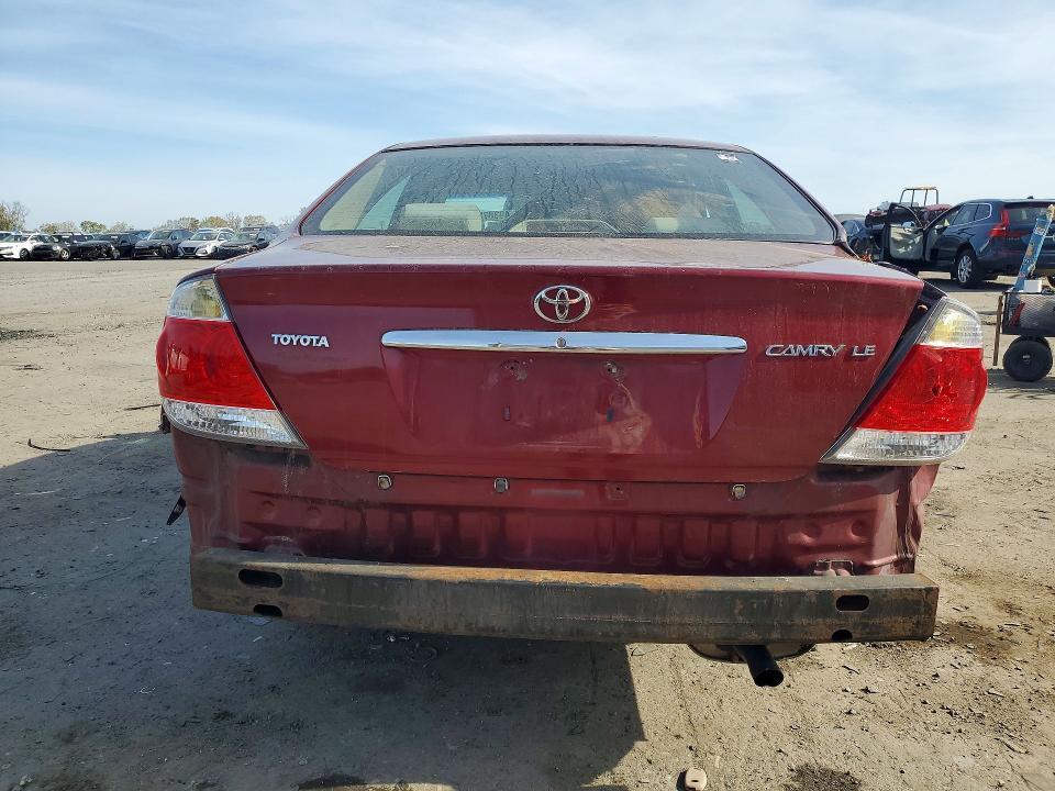 2006 Toyota Camry le