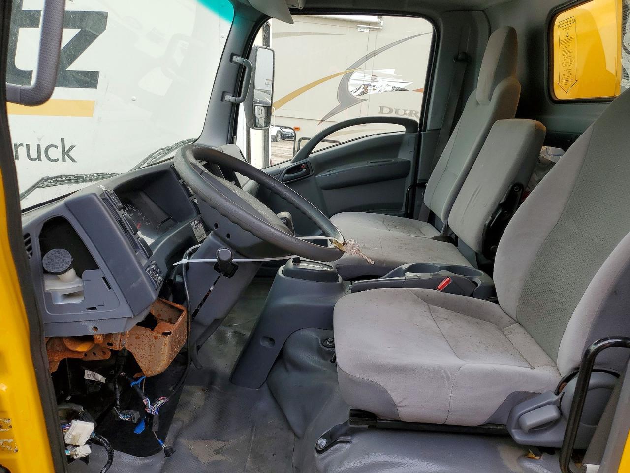 2021 Isuzu NPR HD BOX Truck