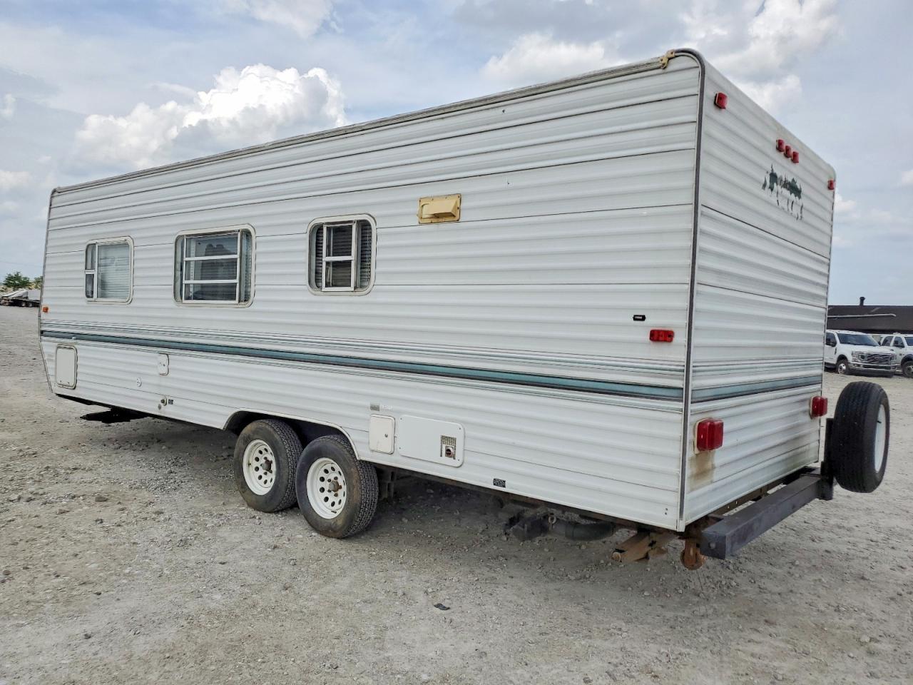 2000 Skyline Layton Camper