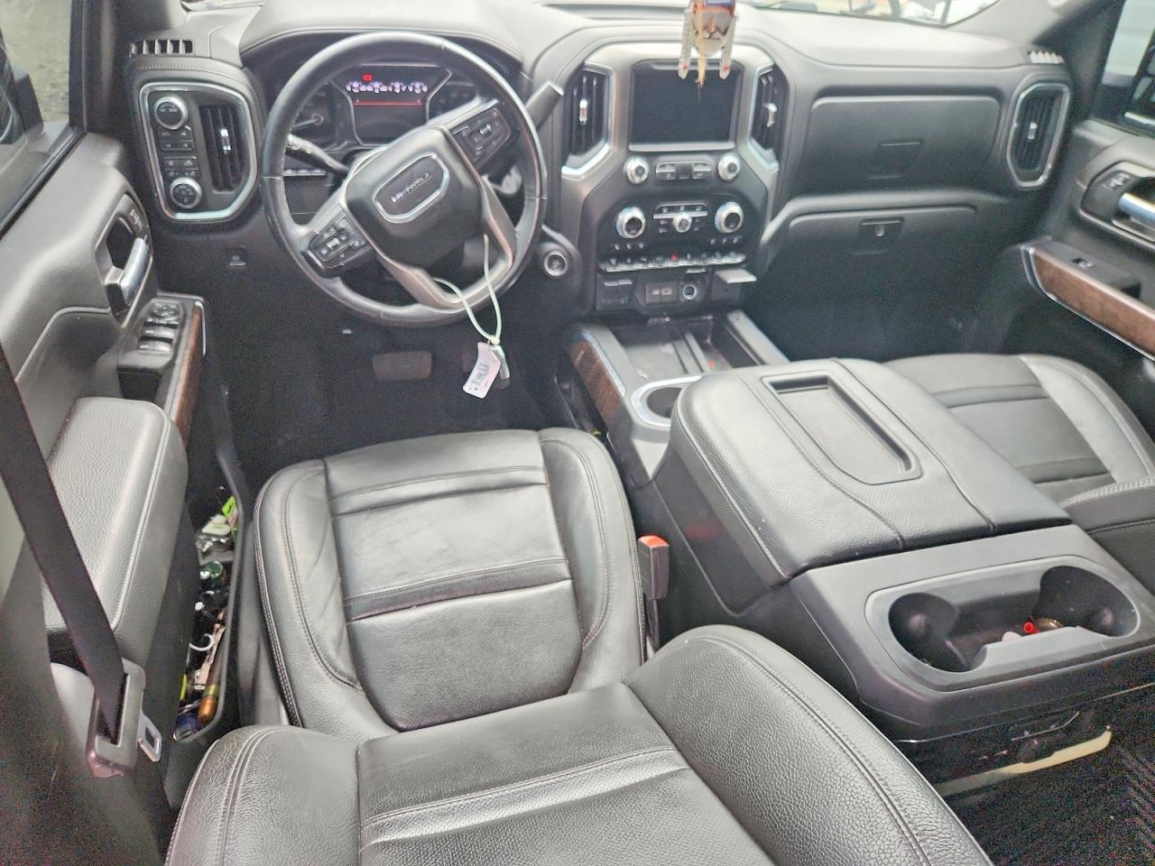 2021 GMC Sierra K2500 Denali