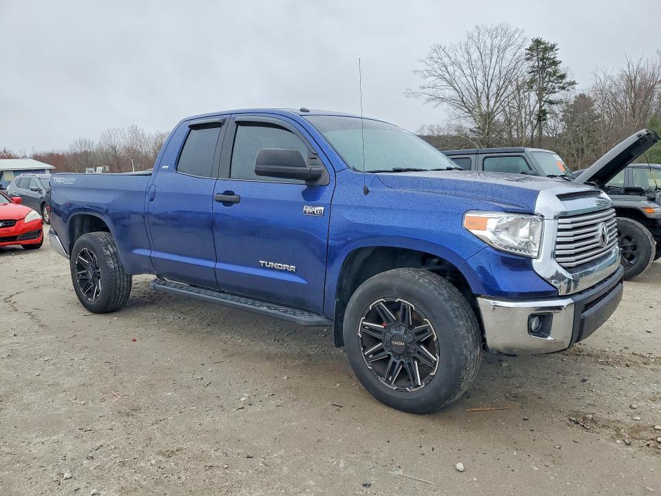 2015 Toyota Tundra SR5
