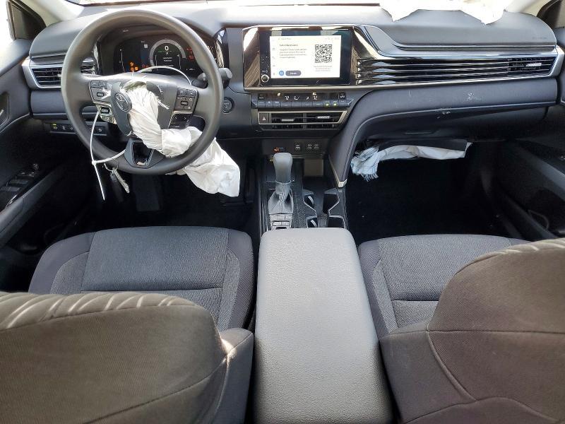 2026 Toyota Camry le