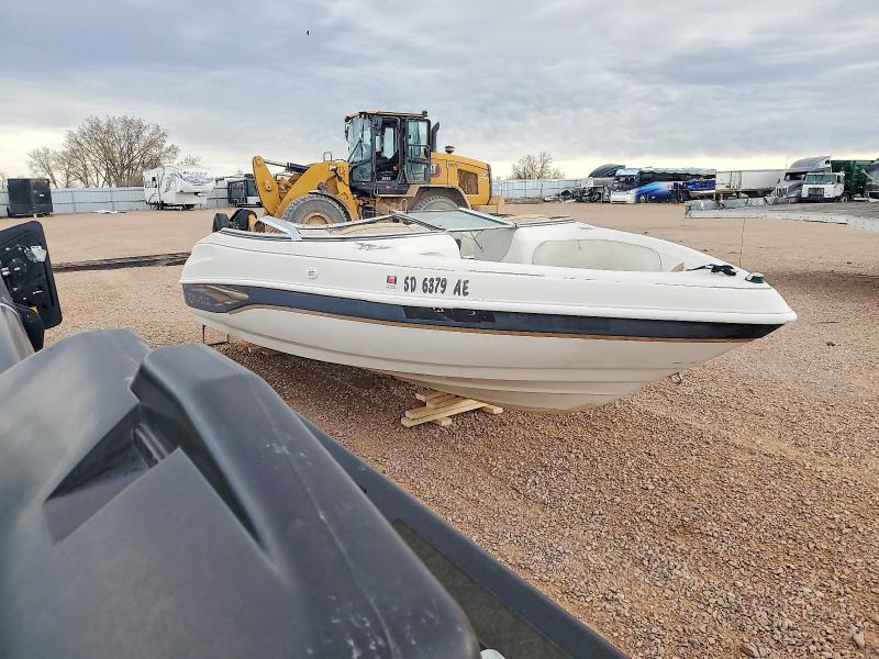 2002 Runabout Boat-Boat