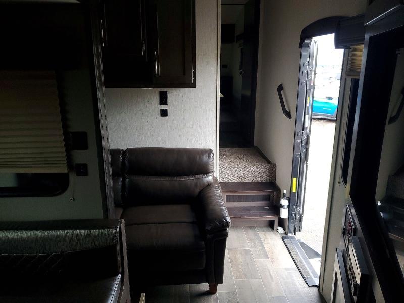 2019 Keystone Cruiser Aire Camper