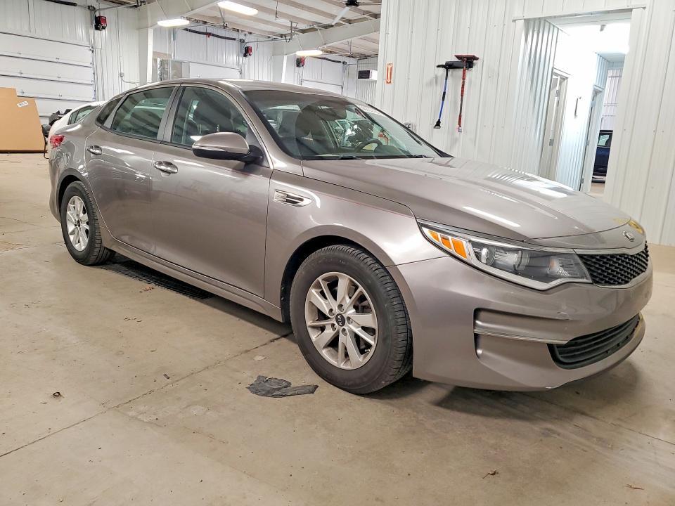 2016 KIA Optima lx