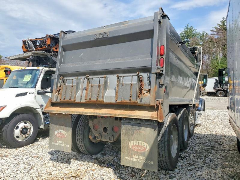 2014 Peterbilt 365 Dump Truck