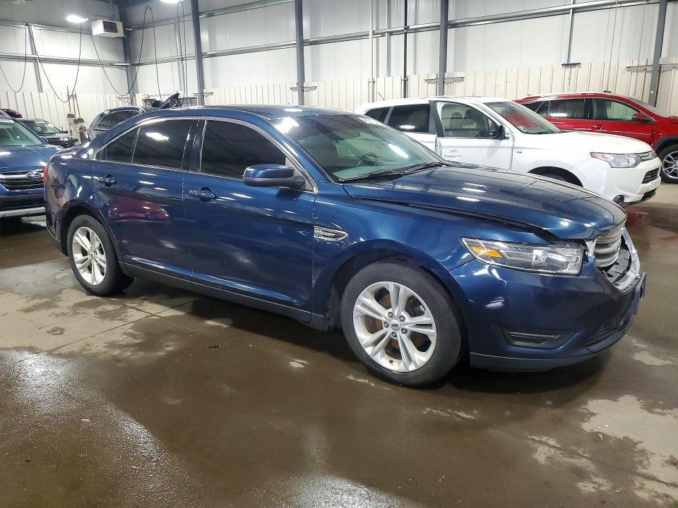 2017 Ford Taurus sel