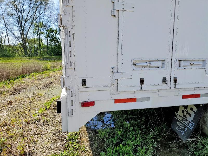 2001 Kentucky Trailers