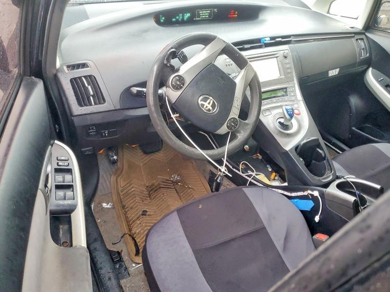 2015 Toyota Prius two