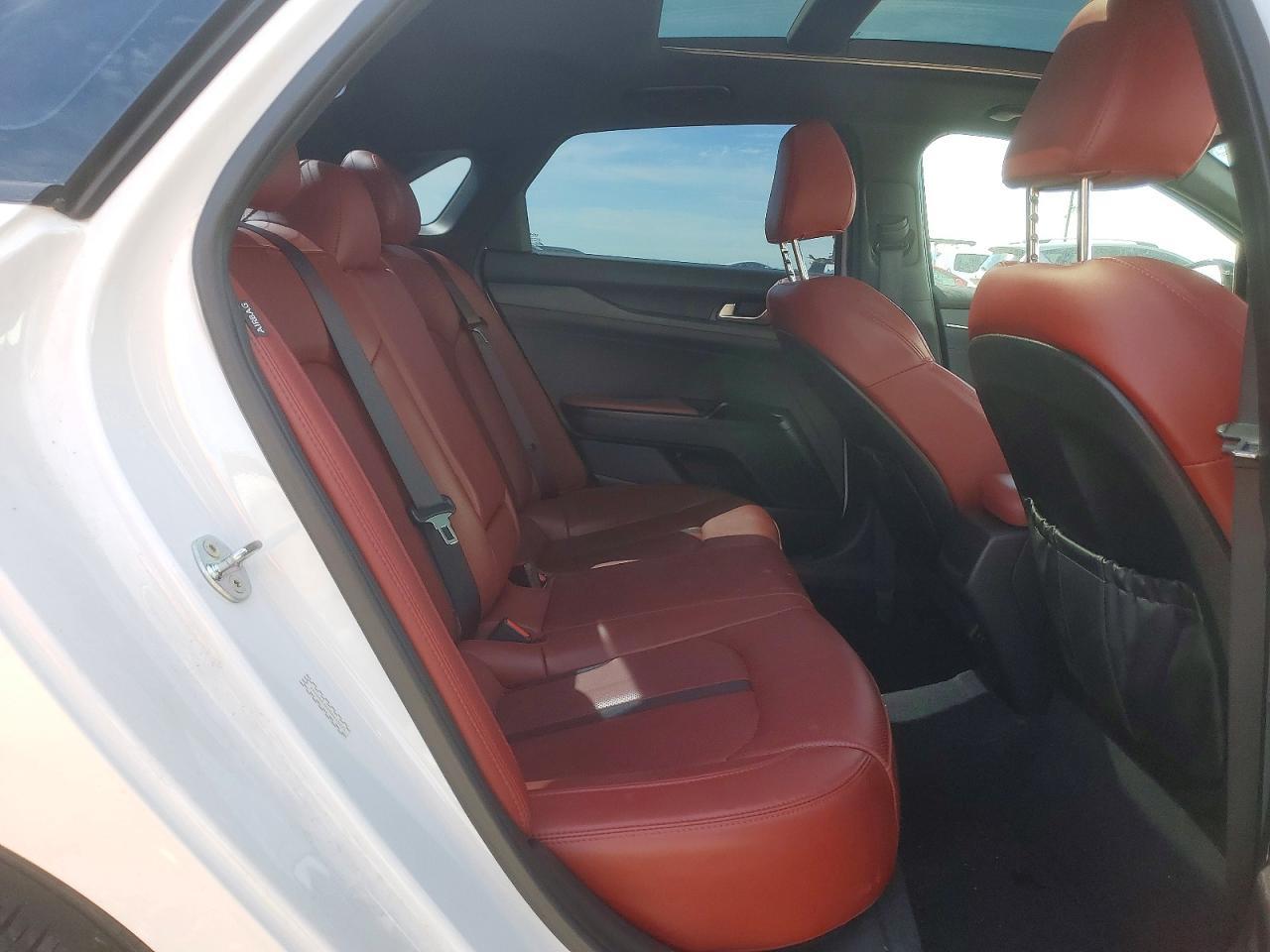 2024 KIA K5 gt Line
