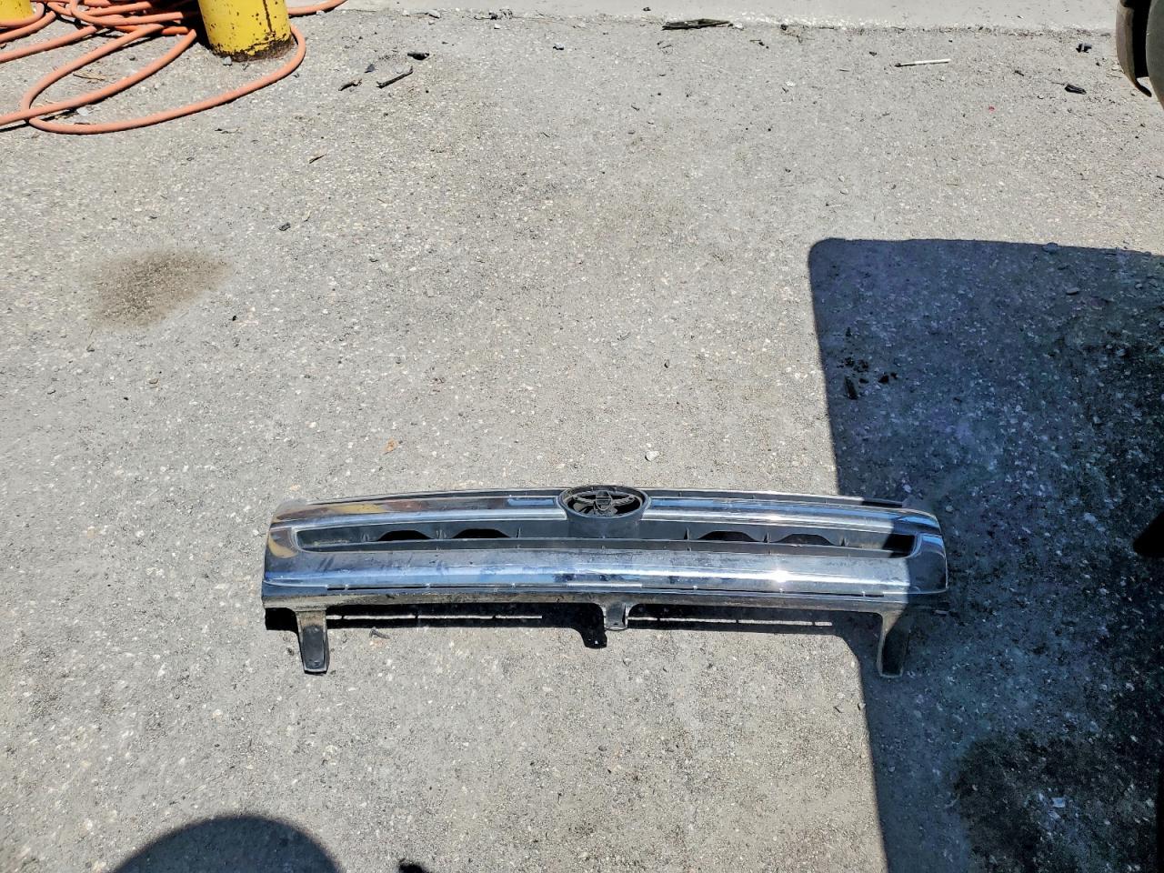 1998 Toyota Tacoma Base