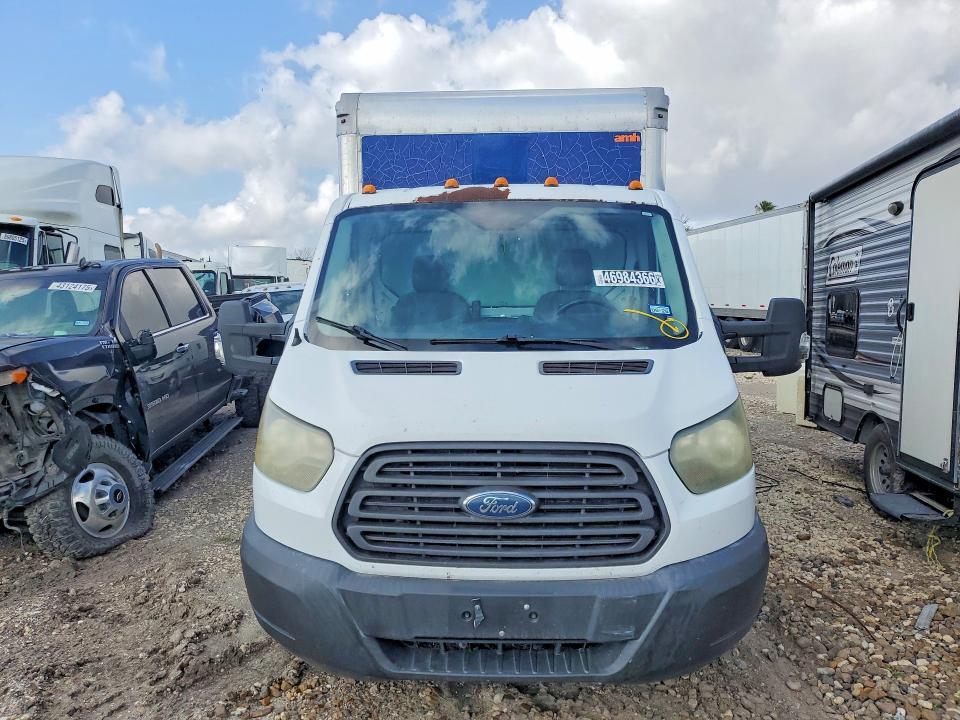 2016 Ford Transit box Truck