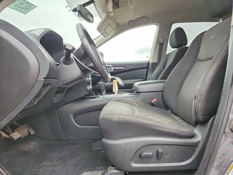 2020 Nissan Pathfinder sv