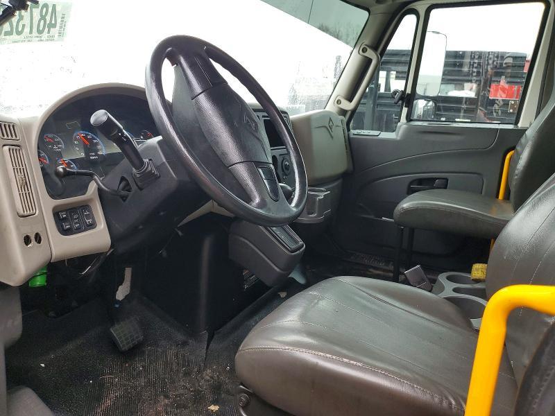 2017 International 4300 BOX Truck