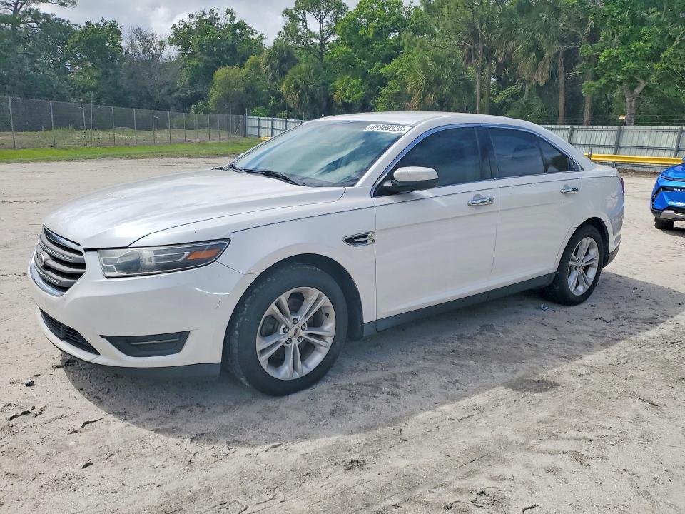 2014 Ford Taurus sel
