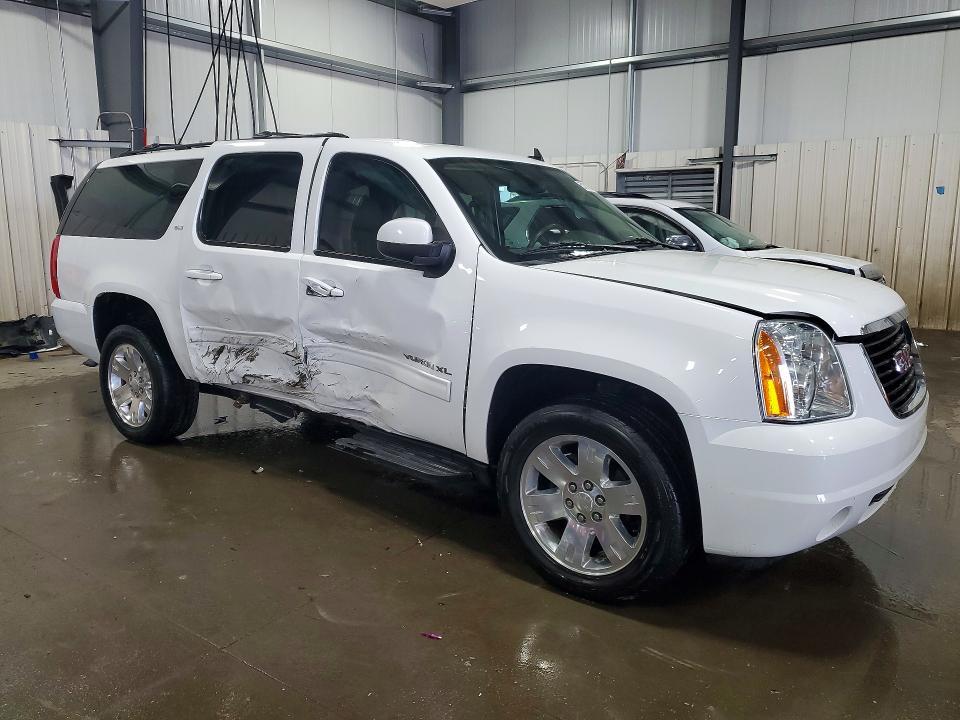 2013 GMC Yukon xl K1500 slt