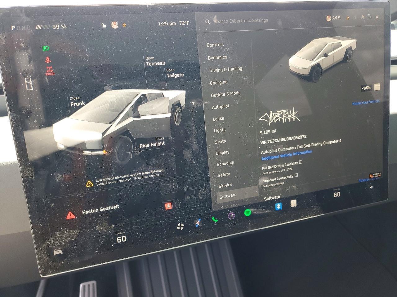 2024 Tesla Cybertruck