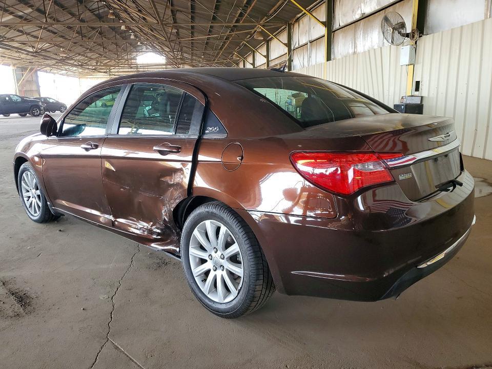 2013 Chrysler 200 Touring