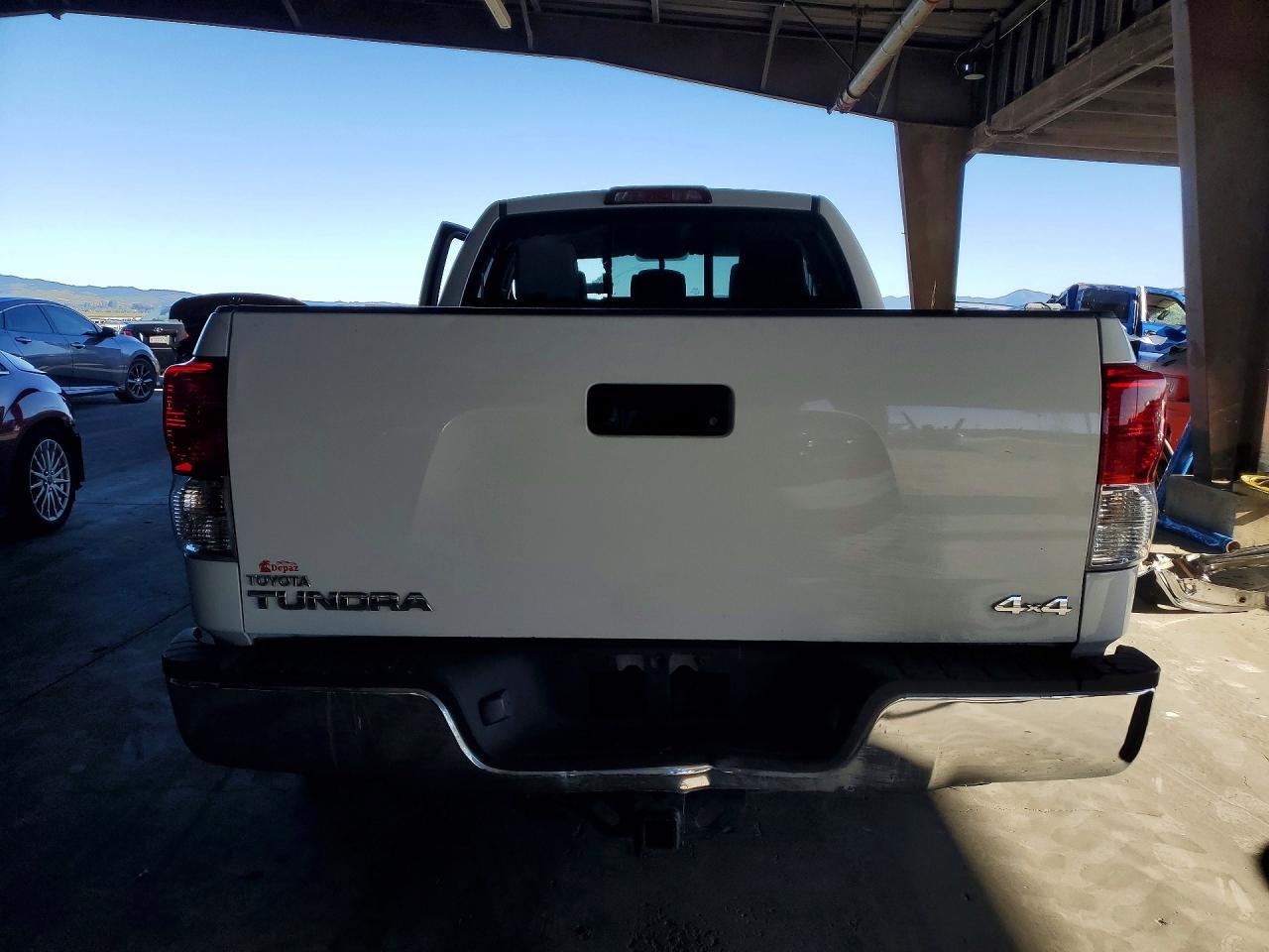 2013 Toyota Tundra Grade