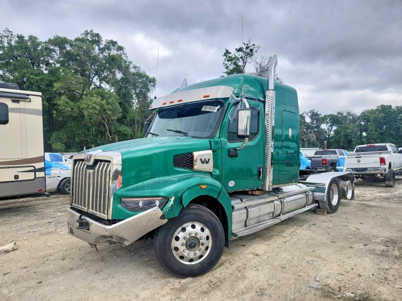 2022 Western Star 49X Chassis