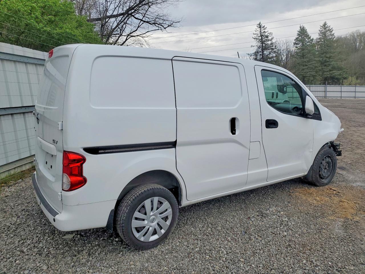 2021 Nissan NV200 SV