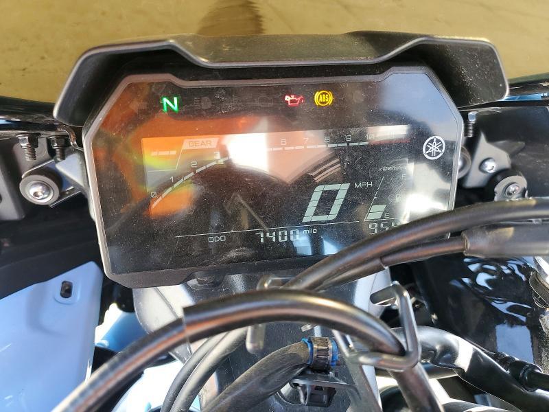 2025 Yama YZFR7