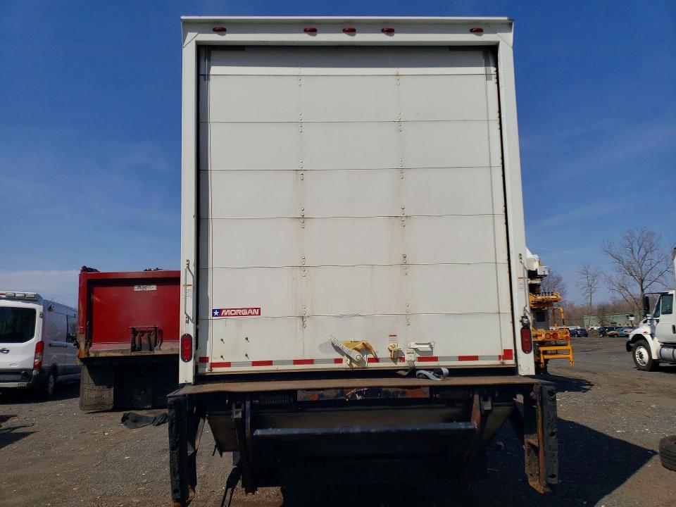 2016 International 4300 BOX Truck