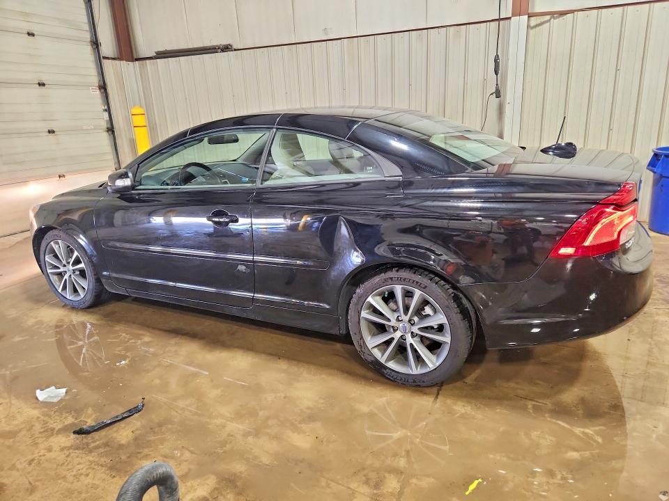 2012 Volvo C70 T5