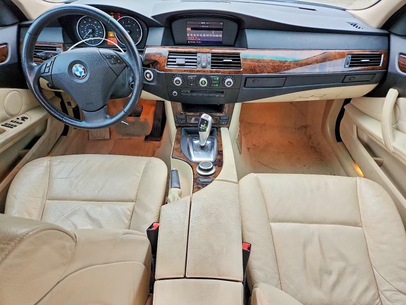 2008 BMW 528 i